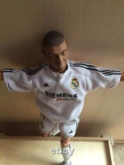 Ronaldo R9 Real Madrid Adidas 12 Posable Football Figure 2003 RARE New & Boxed