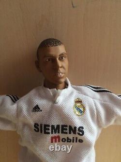 Ronaldo R9 Real Madrid Adidas 12 Posable Football Figure 2003 RARE New & Boxed