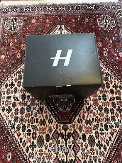 SUPER RARE HASSELBLAD LUNAR LIMITED POLISHED CHROME Digital Camera NEW BOXED