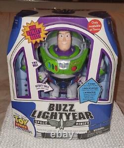 SUPER RARE Toy Story Buzz Lightyear Figure with Utility belt Thinkway Toys