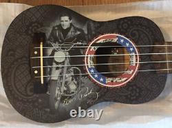 SUPER SUPER RARE Elvis Ukulele AS NEW BOXED & CARRY CASE