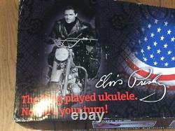 SUPER SUPER RARE Elvis Ukulele AS NEW BOXED & CARRY CASE