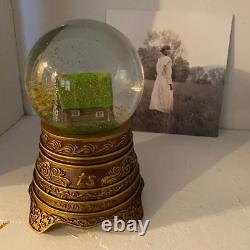 Taylor Swift RARE Cabin Snow Globe NEW WITH BOX the cardigan Folklore Evermore