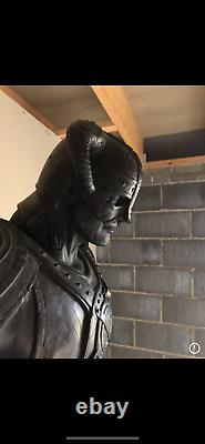 ULTRA RARE Official Bethesda 7ft Full Sized Skyrim Statue BRAND NEW IN BOX BNIB