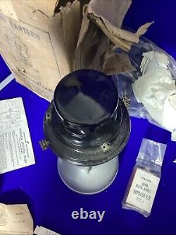 Vapalux Pressure Lantern Model M320 Brand New Old Stock Original box Rare