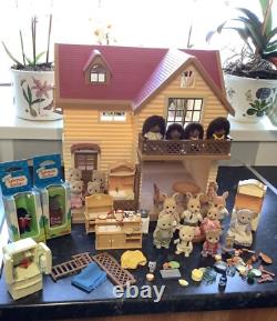 Vintage Rare Sylvanian families job lot inc House and 2 new boxed 1985 figures