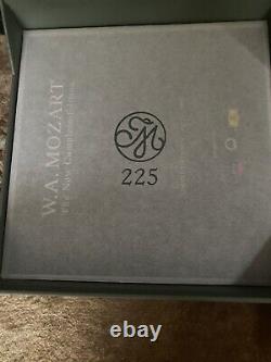 W. A Mozart. The New Complete Edition 225. Rare 200 cd Box Set