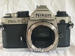 Boîte Non Utilisé Nikon Fm2 / T Année Du Chien. Ultra Rare L'un Des Seuls 300 Faits