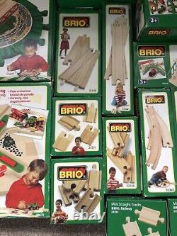 Énorme collection de BRIO - lot comprenant des accessoires rares et vintage, neufs, dans leur emballage d'origine, provenant d'un magasin clairsemé.