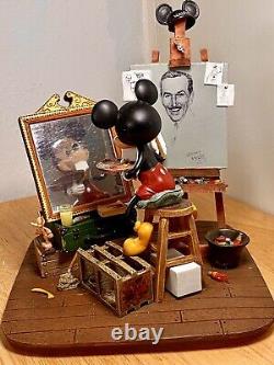 FIGURINE RARE DE MICKEY MOUSE AUTOPORTRAIT WALT DISNEY WORLD NEUVE DANS SA BOÎTE