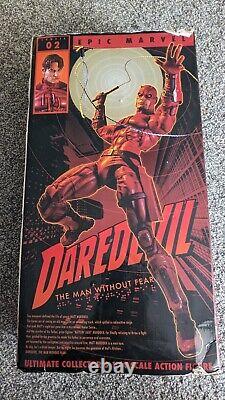Figurine d'action Daredevil à l'échelle 1/4 - Officiel Marvel RARE de Neca