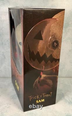 Figurine d'action Mega Scale Horror Sam de Mezco Trick'R Treat 15 pouces Rare