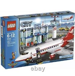 Lego 3182 City Airport 2010 Retraité Ensemble Complet En Boîte Âges 6-12 Ans Rare Nouveau