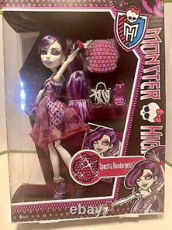 Monster High 'Dot Dead Gorgeous' SPECTRE VONDERGEIST Rare Neuf dans la boîte