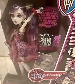 Monster High 'Dot Dead Gorgeous' SPECTRE VONDERGEIST Rare Neuf dans la boîte