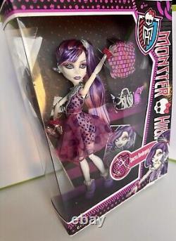 Monster High 'Dot Dead Gorgeous' SPECTRE VONDERGEIST Rare Neuf dans la boîte