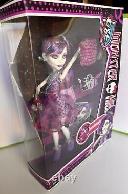 Monster High 'Dot Dead Gorgeous' SPECTRE VONDERGEIST Rare Neuf dans la boîte