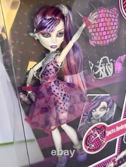 Monster High 'Dot Dead Gorgeous' SPECTRE VONDERGEIST Rare Neuf dans la boîte