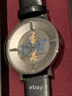 Montre pour hommes ultra rare de la cérémonie de rétrocession de Hong Kong de 1997, neuve avec boîte et papiers.