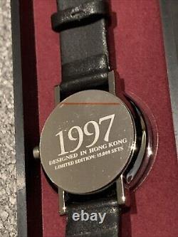 Montre pour hommes ultra rare de la cérémonie de rétrocession de Hong Kong de 1997, neuve avec boîte et papiers.