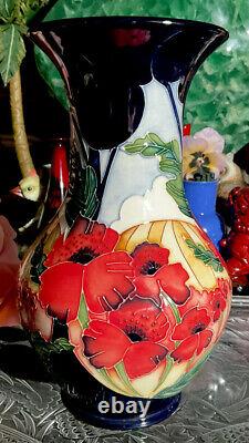 Moorcroft Forever England Vase Vivky Lovatt Rare 49/9 EUC (Etat Comme Neuf)