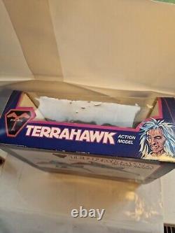 RARE Vintage Terrahawks Bandai Diecast Terrahawk ship MINT in Box
		<br/> 	 	 <br/>Traduction en français : 	<br/> RARE Vaisseau Terrahawk Bandai Diecast Vintage dans sa boîte, comme neuf