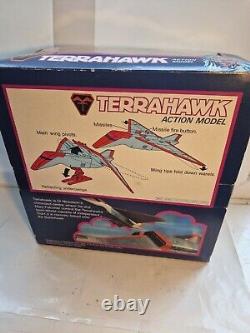 RARE Vintage Terrahawks Bandai Diecast Terrahawk ship MINT in Box
<br/>
<br/>Traduction en français :   <br/>	  	RARE Vaisseau Terrahawk Bandai Diecast Vintage dans sa boîte, comme neuf