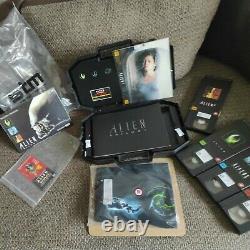 Rare Alien Trilogy Vhs Video Deluxe Collectionneurs Facehugger Case Box Set & T-shirt