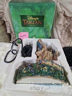 Rare Disney Tarzan Fontaine Globe Boîte Nouvelle