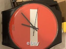 Rare JAMAIS RETIRÉE DE LA BOÎTE Horloge Murale Maxi Vintage Swatch