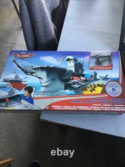 Rare Mattel Y3155 Disney Planes Aircraft Carrier Mint Boxed Scelled New