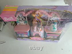 Rare Nouveau dans la boîte Barbie Princess & The Pauper Wedding & Vanity Doll Play Set 2004