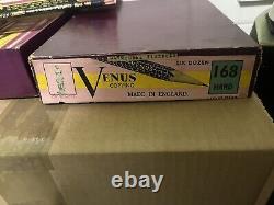 Stylos Vintage de collection rares de Venus dans une boîte de vente au détail avec 5 boîtes de stock neuf ancien 168 Hard.