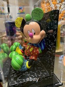 TRES TRES RARE- Nouvelle figurine Disney de Romero Britto Mickey Mouse livre NEUF DANS SA BOITE