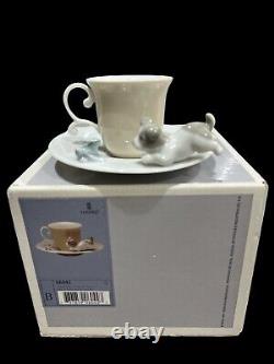 Tasse et soucoupe RARE LLADRO No. 6042 (Boîte)