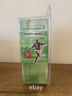 Thierry Henry Soccerserie 2 figurine Support à jouet Nouvelle boîte Article de collection rare